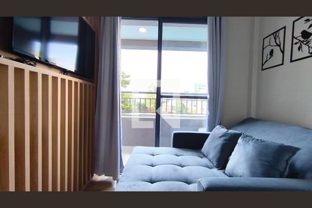 Sala de kitnet/studio para alugar com 1 quarto, 28m² em Liberdade, São Paulo