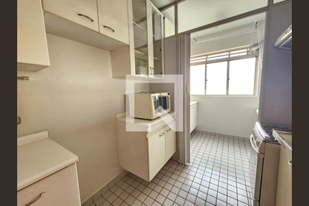 Cozinha de apartamento para alugar com 2 quartos, 65m² em Parque das Flores, Campinas
