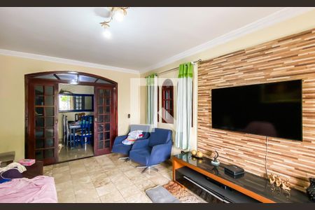 Casa para alugar com 3 quartos, 90m² em Jardim Maringa, São Paulo