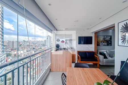 Varanda de apartamento à venda com 2 quartos, 69m² em Chácara Seis de Outubro, São Paulo