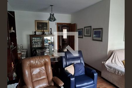 Casa à venda com 3 quartos, 238m² em Vila Mariana, São Paulo
