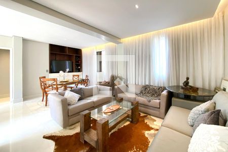 Apartamento à venda com 3 quartos, 135m² em Vila Paris, Belo Horizonte