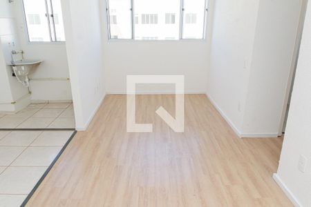 Sala de apartamento para alugar com 2 quartos, 42m² em Campo Grande, Rio de Janeiro