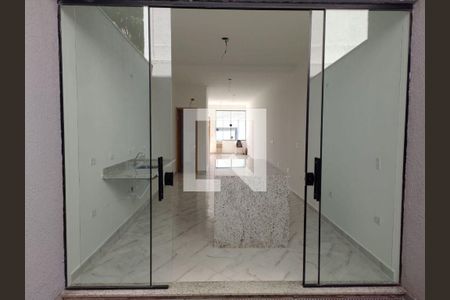 Casa à venda com 3 quartos, 100m² em Bosque da Saúde, São Paulo