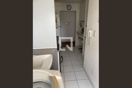 Apartamento à venda com 3 quartos, 52m² em Taboão, São Paulo