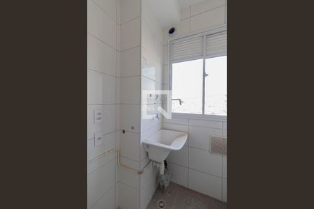 Sala/Cozinha/Área de Serviço  de apartamento à venda com 2 quartos, 38m² em Cidade Nova São Miguel, São Paulo