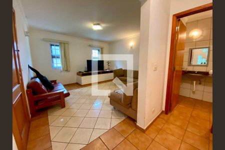 Casa à venda com 6 quartos, 294m² em Cambuci, São Paulo
