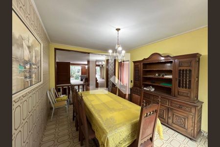 Casa à venda com 3 quartos, 250m² em Jardim da Gloria, São Paulo