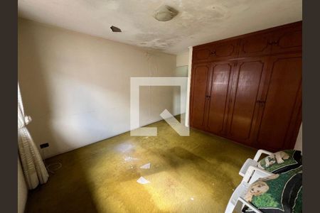 Casa à venda com 3 quartos, 250m² em Jardim da Gloria, São Paulo