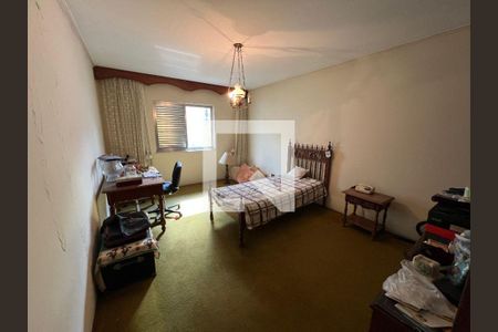 Casa à venda com 3 quartos, 250m² em Jardim da Gloria, São Paulo