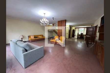 Casa à venda com 3 quartos, 250m² em Jardim da Gloria, São Paulo