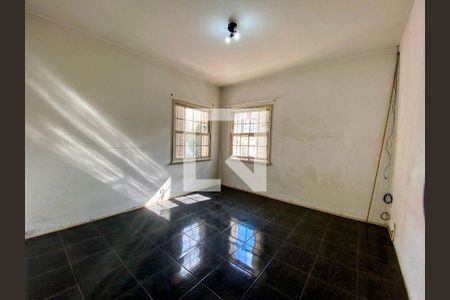 Casa à venda com 5 quartos, 284m² em Vila Mariana, São Paulo