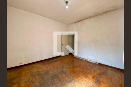 Casa à venda com 5 quartos, 284m² em Vila Mariana, São Paulo
