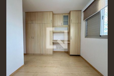 Apartamento à venda com 2 quartos, 75m² em Aclimação, São Paulo