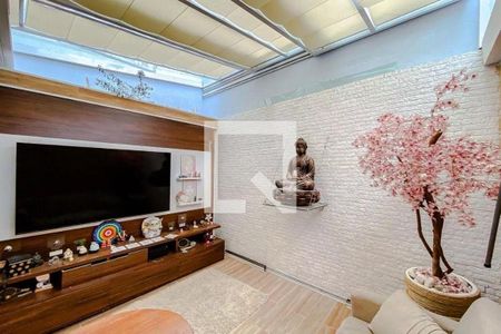 Casa à venda com 3 quartos, 188m² em Aclimação, São Paulo