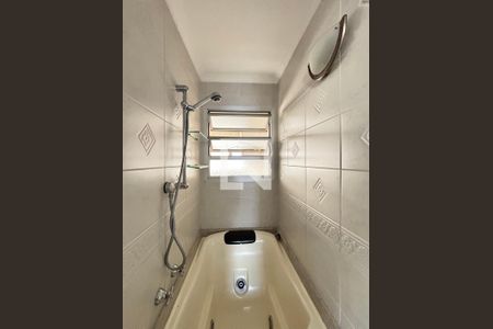 Banheiro de apartamento para alugar com 4 quartos, 118m² em Indianópolis, São Paulo