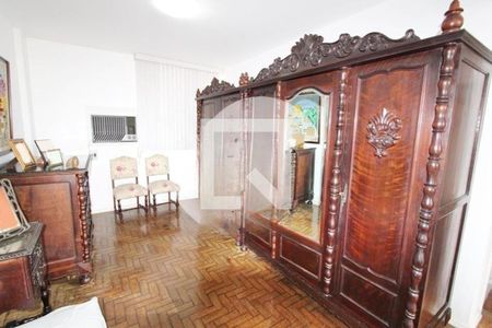 Apartamento à venda com 4 quartos, 210m² em Icaraí, Niterói