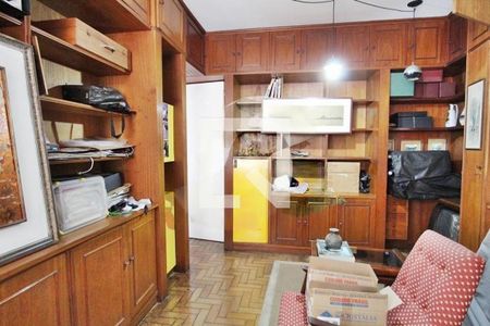 Apartamento à venda com 4 quartos, 210m² em Icaraí, Niterói