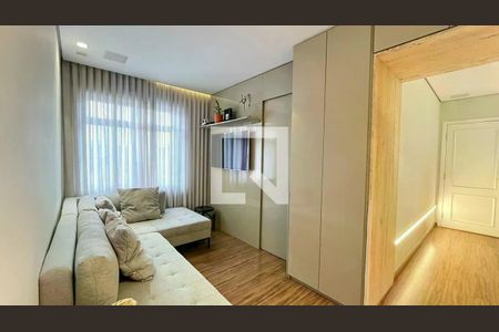 Apartamento à venda com 3 quartos, 120m² em Santa Lúcia, Belo Horizonte