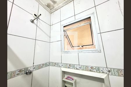 Banheiro de casa para alugar com 1 quarto, 50m² em Parque Flamengo, Guarulhos