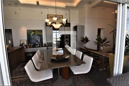 Apartamento à venda com 2 quartos, 128m² em Cerqueira César, São Paulo
