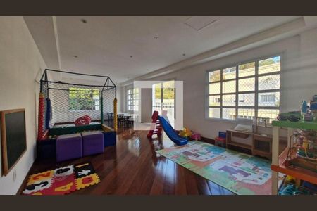 Casa de Condomínio à venda com 3 quartos, 210m² em Vila Cruzeiro, São Paulo