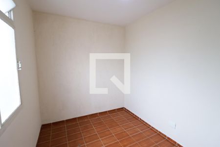 Quarto 1 de apartamento para alugar com 2 quartos, 49m² em Padre Eustáquio, Belo Horizonte