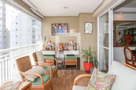 Sacada de apartamento à venda com 4 quartos, 132m² em Várzea da Barra Funda, São Paulo