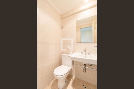Banheiro Social de apartamento para alugar com 3 quartos, 254m² em Alphaville Industrial, Barueri