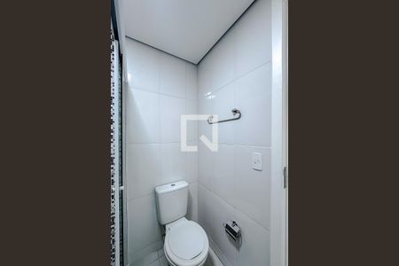 Banheiro de kitnet/studio para alugar com 1 quarto, 38m² em Tatuapé, São Paulo