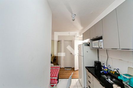 Sala/Cozinha de apartamento para alugar com 2 quartos, 40m² em Quinta da Paineira, São Paulo