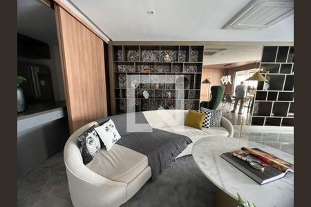 Apartamento à venda com 2 quartos, 77m² em Ibirapuera, São Paulo