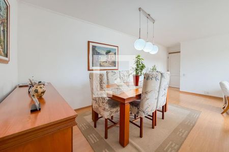 Sala de apartamento à venda com 3 quartos, 132m² em Vila Monumento, São Paulo