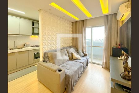 Sala de TV de apartamento para alugar com 2 quartos, 57m² em Areias, São José