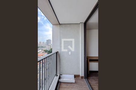 Varanda de kitnet/studio para alugar com 1 quarto, 23m² em Vila Gomes Cardim, São Paulo