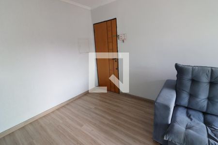 Sala de apartamento para alugar com 2 quartos, 55m² em Quitaúna, Osasco
