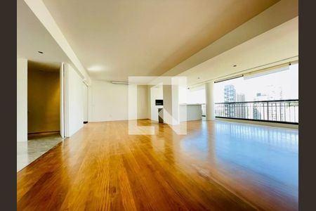Apartamento à venda com 3 quartos, 410m² em Sumaré, São Paulo