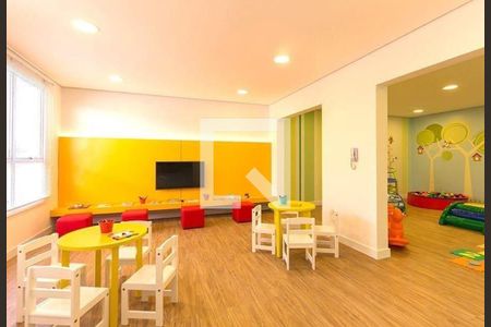 Apartamento à venda com 2 quartos, 62m² em Vila Ipojuca, São Paulo