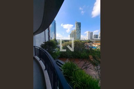 Apartamento à venda com 2 quartos, 74m² em Vila Cordeiro, São Paulo