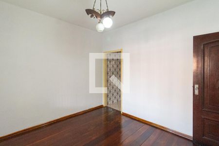 Sala de casa à venda com 3 quartos, 300m² em Santo Antônio, Osasco