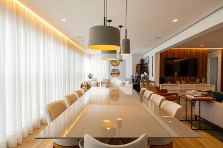 Apartamento à venda com 4 quartos, 213m² em Santo Amaro, São Paulo
