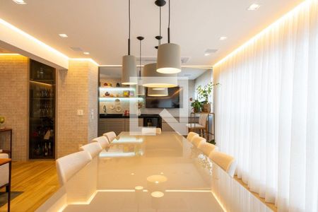 Apartamento à venda com 4 quartos, 213m² em Santo Amaro, São Paulo