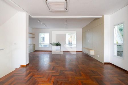 Casa à venda com 3 quartos, 500m² em Morumbi, São Paulo