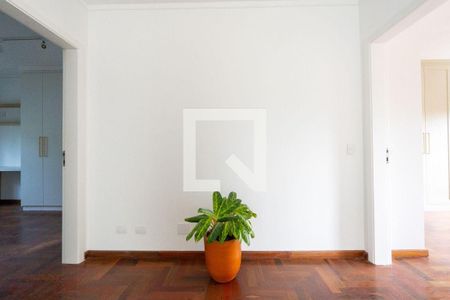 Casa à venda com 3 quartos, 500m² em Morumbi, São Paulo