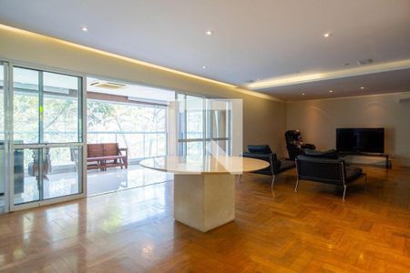 Apartamento à venda com 4 quartos, 258m² em Vila Cordeiro, São Paulo