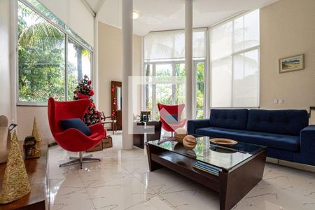 Casa à venda com 4 quartos, 249m² em Vila Progresso, Niterói