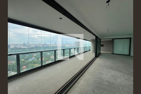 Apartamento à venda com 4 quartos, 290m² em Itaim Bibi, São Paulo