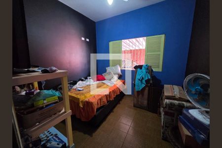 Quarto  de casa para alugar com 3 quartos, 190m² em Vilamar, Praia Grande