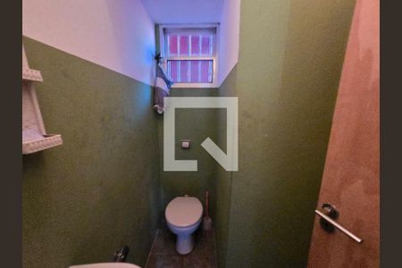 Lavabo de casa para alugar com 3 quartos, 190m² em Vilamar, Praia Grande