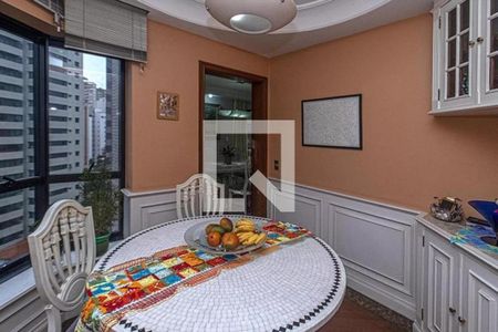 Apartamento à venda com 3 quartos, 185m² em Aclimação, São Paulo